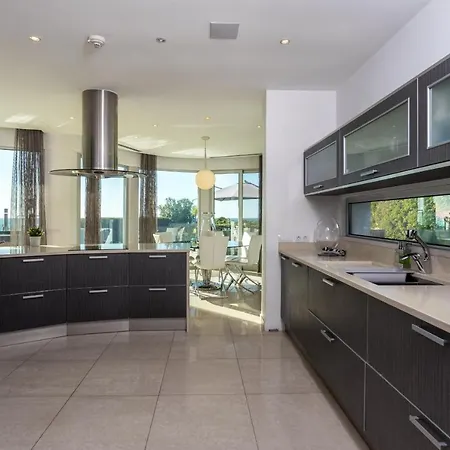 Croesa - Vale De Lobo Villa Almancil