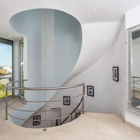 Croesa - Vale De Lobo * Almancil