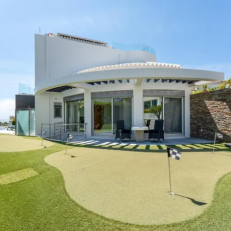 Villa Croesa - Luxury *
